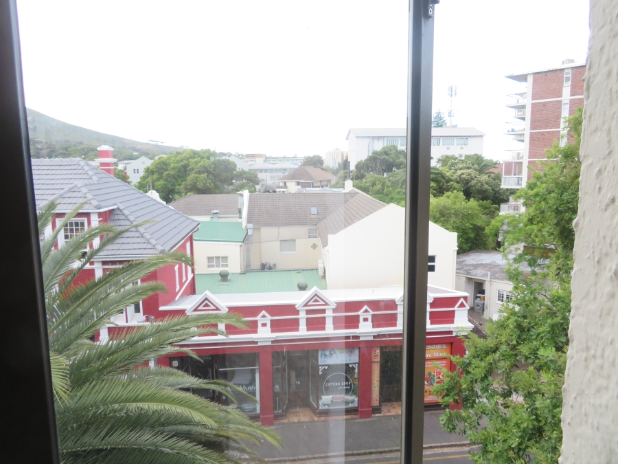 To Let 2 Bedroom Property for Rent in Rondebosch Village Western Cape